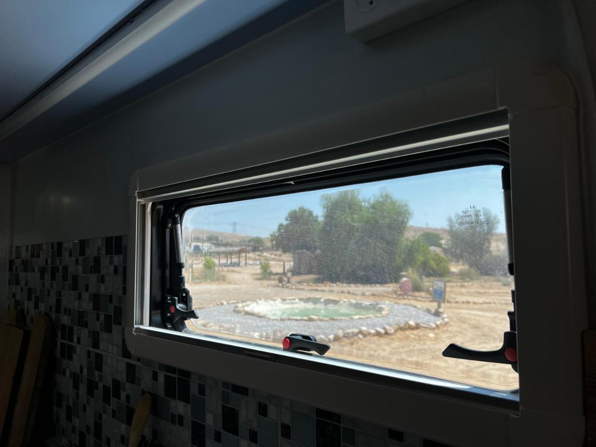 צימראוון בחוות זית המדבר Sde Boqer Extérieur photo