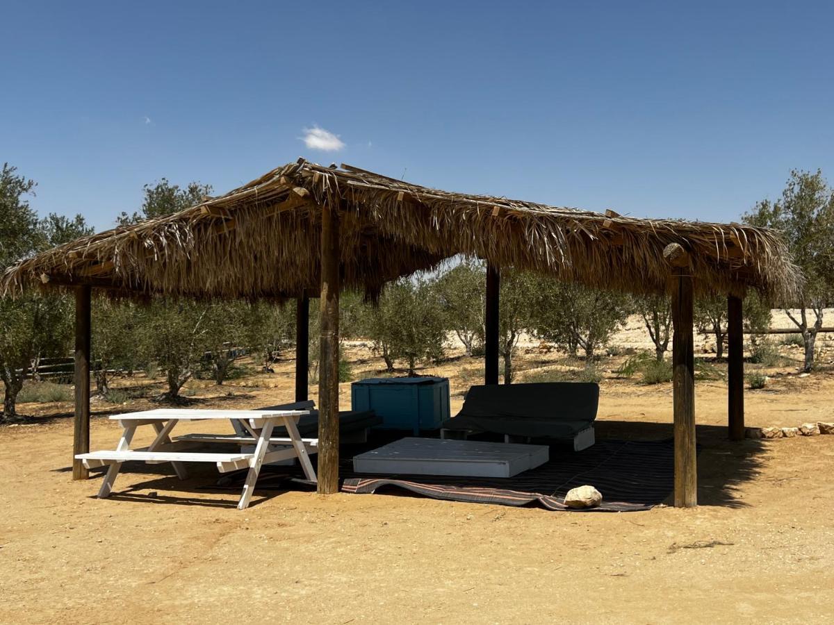 צימראוון בחוות זית המדבר Sde Boqer Extérieur photo